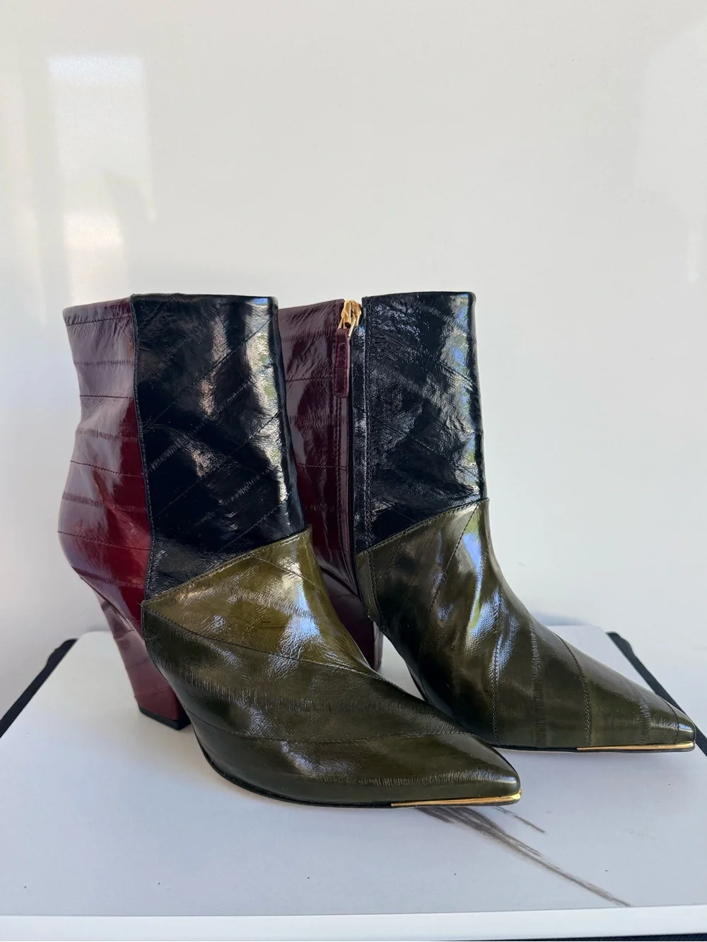 Tory Burch Lila Eel Zip-Up Ankle Boots — Size 7M